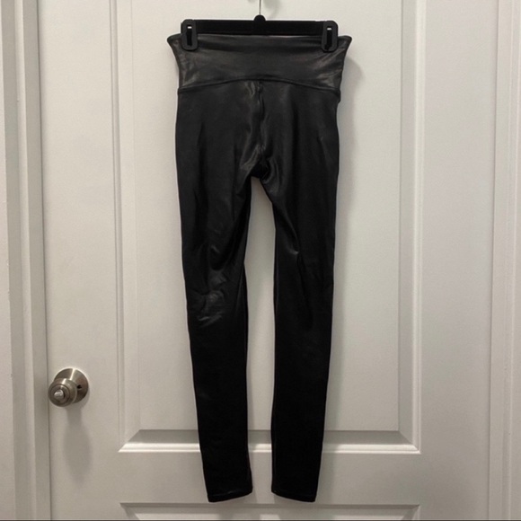 Spanx Faux Leather Leggings - Picture 6 of 6